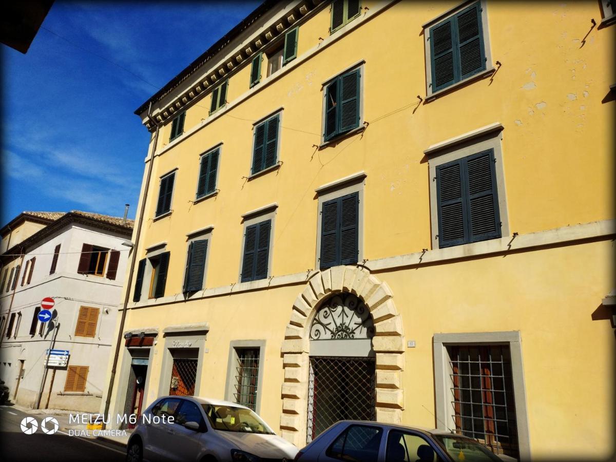 Colle Dei Lauri Panzió Loreto  Kültér fotó